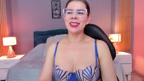 Cumming Loving online show from 12/19/25, 08:05