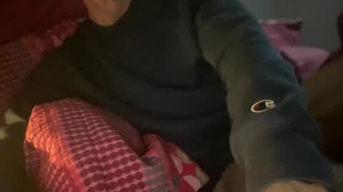 Snapshot of cumminglater chatting on 02/17/26, 07:16 cumminglater online show from 02/17/26, 07:16