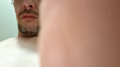 Snapshot of cummmmmm69697 chatting on 05/05/26, 03:36 cummmmmm69697 online show from 05/05/26, 03:36
