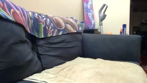 Snapshot of cumonover420 chatting on 04/29/26, 01:32 cumonover420 online show from 04/29/26, 01:32
