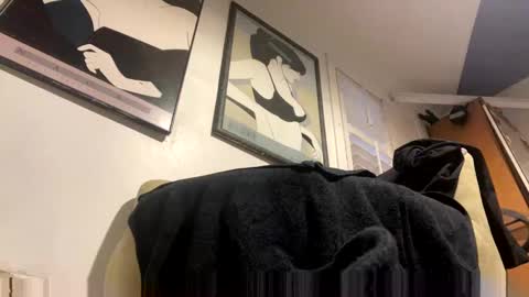 Snapshot of cumsinmealot chatting on 01/18/25, 10:49 Aprilia online show from 01/18/25, 10:49