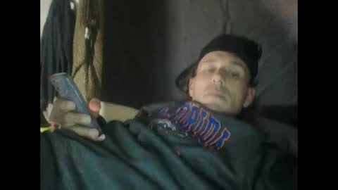 Snapshot of cumslutboi27 chatting on 01/16/25, 06:03 cumslutboi27 online show from 01/16/25, 06:03