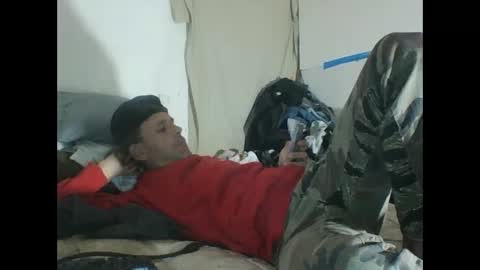 Snapshot of cumslutboi27 chatting on 01/18/25, 11:55 cumslutboi27 online show from 01/18/25, 11:55