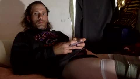 Snapshot of cumslutboi27 chatting on 03/07/25, 02:23 cumslutboi27 online show from 03/07/25, 02:23