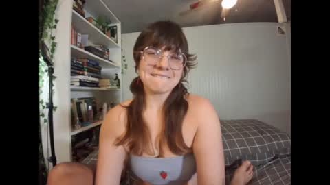 Snapshot of cumslutpawg chatting on 01/04/25, 03:07 cumslutpawg online show from 01/04/25, 03:07