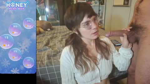 Snapshot of cumslutpawg chatting on 01/27/25, 03:28 cumslutpawg online show from 01/27/25, 03:28