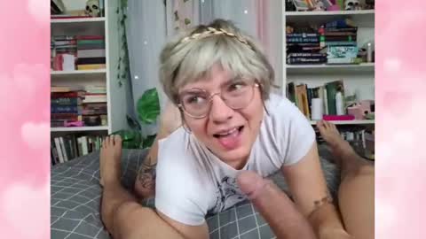 Snapshot of cumslutpawg chatting on 09/13/25, 03:45 cumslutpawg online show from 09/13/25, 03:45