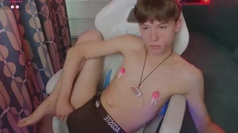 cumte_boy online show from 07/12/26, 01:18
