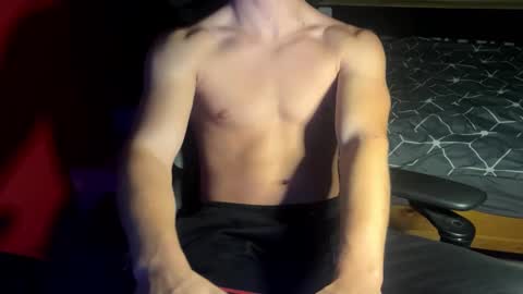 Snapshot of cumul00 chatting on 11/27/25, 06:21 cumul00 online show from 11/27/25, 06:21