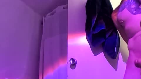 Snapshot of cumupxxx chatting on 11/05/25, 05:57 cumupxxx online show from 11/05/25, 05:57