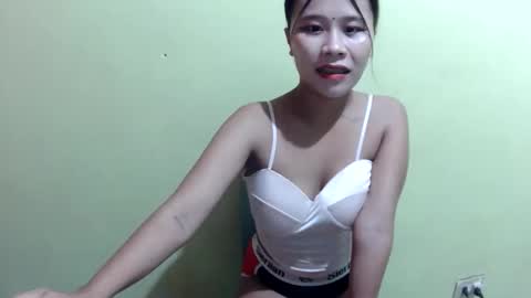 cumwhore4uxox online show from 11/05/25, 06:08