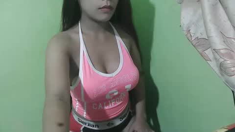 cumwhore4uxox online show from 01/17/26, 05:49