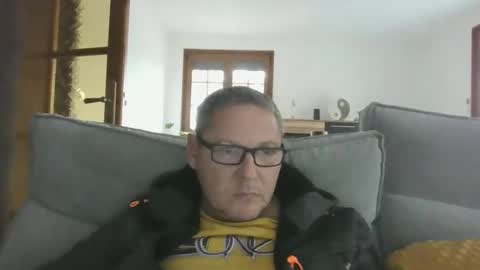 Snapshot of cuni6969 chatting on 02/14/25, 12:14 cuni6969 online show from 02/14/25, 12:14