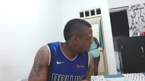 dominic and julieta... independent models online show from 01/28/25, 10:45