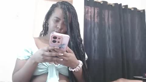 dominic and julieta... independent models online show from 07/07/26, 11:47