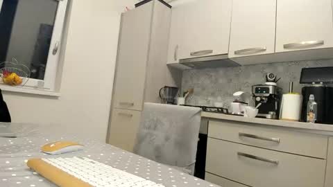 maria  alex online show from 09/12/25, 02:44