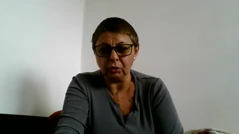 Snapshot of cuplu4346529860 chatting on 10/04/25, 09:29 couple online show from 10/04/25, 09:29
