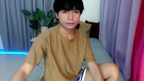 Xyrien online show from 04/18/26, 03:43