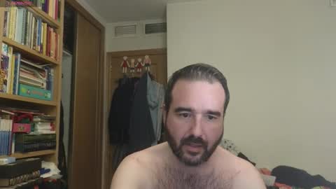 Snapshot of curiosillo1983 chatting on 09/25/25, 04:21 curiosillo1983 online show from 09/25/25, 04:21