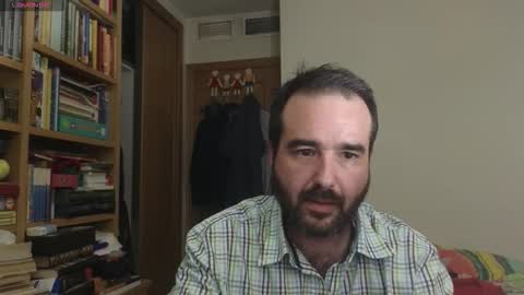 Snapshot of curiosillo1983 chatting on 09/26/25, 04:44 curiosillo1983 online show from 09/26/25, 04:44