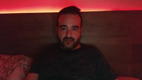 Snapshot of curiosillo1983 chatting on 10/19/25, 05:35 curiosillo1983 online show from 10/19/25, 05:35