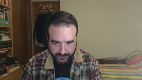 Snapshot of curiosillo1983 chatting on 11/04/25, 03:55 curiosillo1983 online show from 11/04/25, 03:55