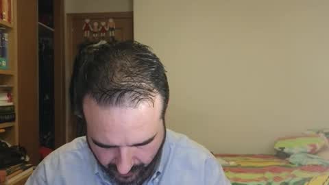 Snapshot of curiosillo1983 chatting on 11/05/25, 04:51 curiosillo1983 online show from 11/05/25, 04:51