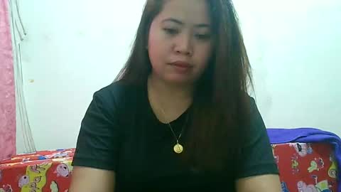 Snapshot of curious_girl247 chatting on 12/07/24, 11:12 curious_girl247 online show from 12/07/24, 11:12