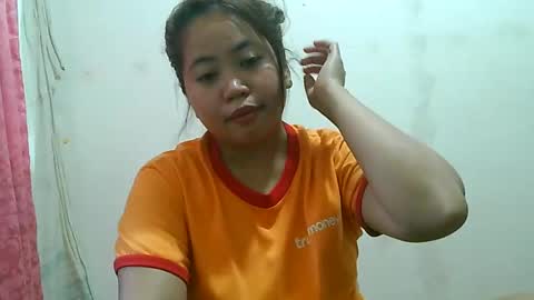 Snapshot of curious_girl247 chatting on 12/26/24, 04:10 curious_girl247 online show from 12/26/24, 04:10