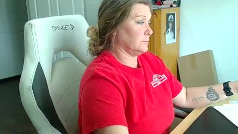 curious couple online show from 02/10/25, 05:19