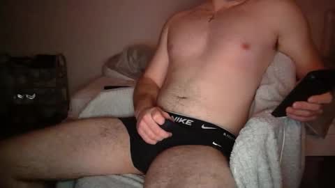 Snapshot of curiousharryxx chatting on 12/26/24, 10:20 BritishHarry online show from 12/26/24, 10:20