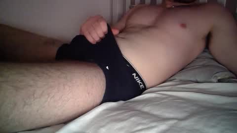 Snapshot of curiousharryxx chatting on 12/29/24, 11:50 BritishHarry online show from 12/29/24, 11:50