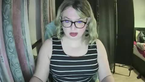 Shirley online show from 04/17/26, 08:34