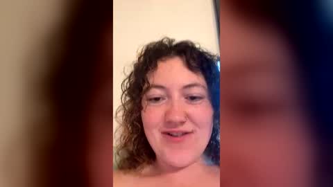 curliegirlee online show from 06/15/26, 11:51