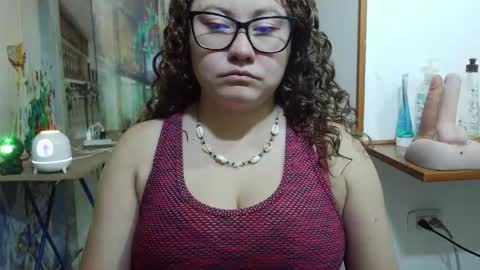Vannesa online show from 05/16/26, 03:03