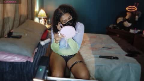 Snapshot of curlynony chatting on 11/07/25, 05:24 Curlynony online show from 11/07/25, 05:24