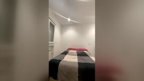 curlythiago online show from 03/19/26, 02:04