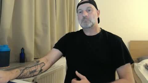 Curman85 online show from 10/12/25, 10:09