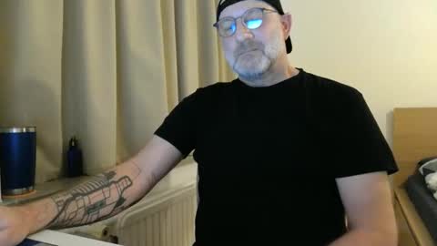 Curman85 online show from 03/29/26, 01:16