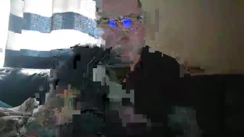 Snapshot of curtus14 chatting on 02/14/25, 03:47 curtus14 online show from 02/14/25, 03:47