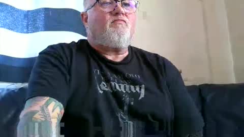 curtus14 online show from 04/23/26, 03:36