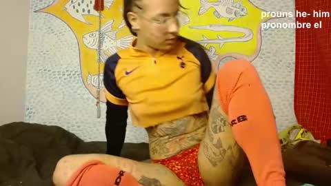 Snapshot of curuba_ chatting on 12/19/24, 08:23 Curuba online show from 12/19/24, 08:23