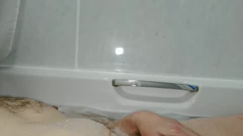 curvelover1977 online show from 02/15/26, 07:38