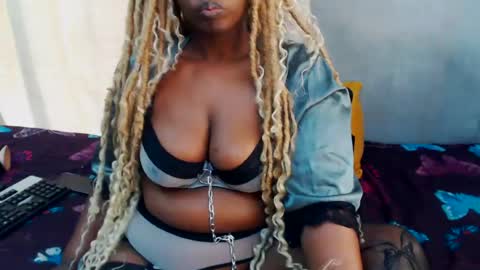 curvydarkfatass online show from 07/07/26, 12:31