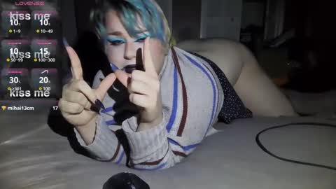 Snapshot of curvygothfemboy chatting on 02/13/25, 07:03 Curvygothfemboy online show from 02/13/25, 07:03