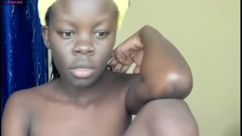 Snapshot of curvyjoan chatting on 01/29/25, 10:48 curvyjoan online show from 01/29/25, 10:48