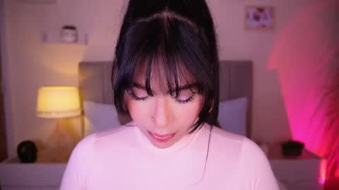 Samantha online show from 02/11/25, 04:13