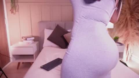 Samantha online show from 03/15/26, 06:36