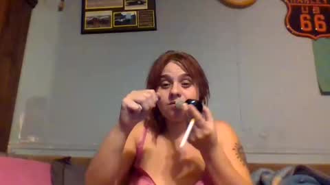 Snapshot of curvylucifinaxxx chatting on 10/23/25, 07:29 Lucifina ganja kittens online show from 10/23/25, 07:29