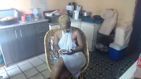 curvypear76x online show from 12/30/24, 02:30